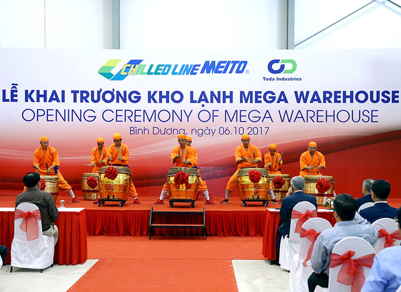 Khai truong kho lanh Mega Warehouse